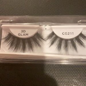 lashes!